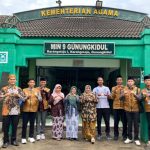 Kepala MIN 9 Gunungkidul Sambut Kehadiran Mahasiswa KKN STKQ Al-Hikam Depok